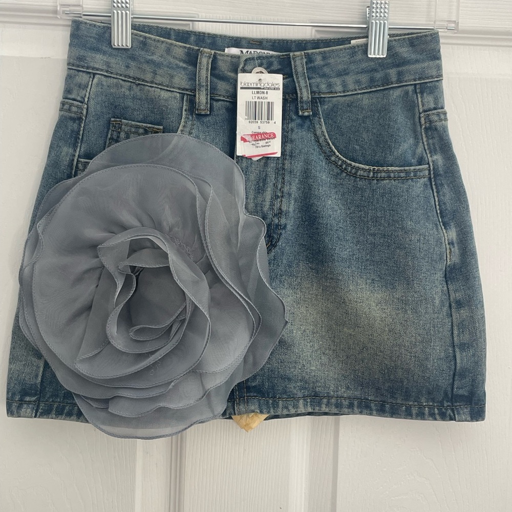 Madonna & Co Denim Mini Skirt - Light Wash Embroidered NWT
